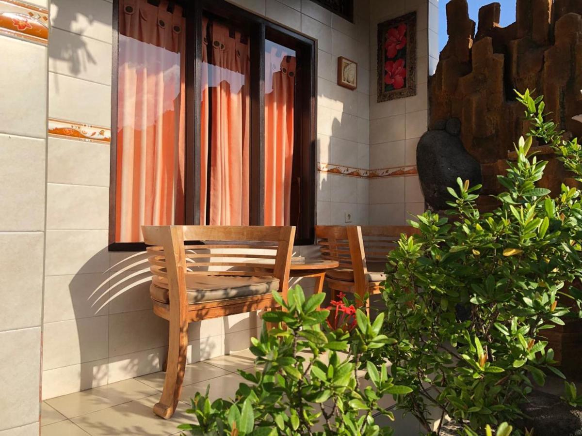 Kerti Beach Bungalow And Restaurant Padangbai  Esterno foto