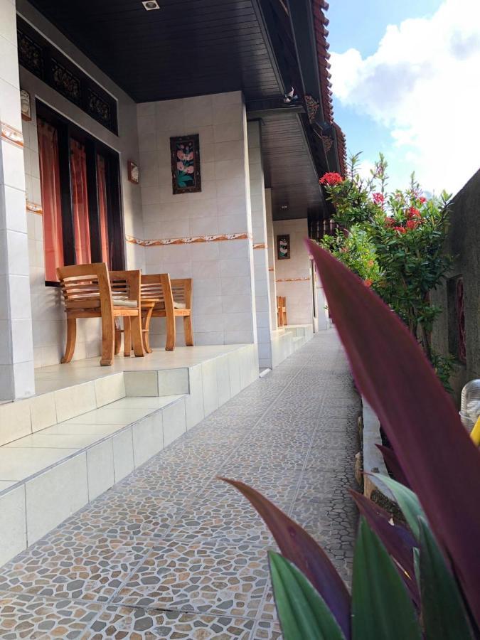 Kerti Beach Bungalow And Restaurant Padangbai  Esterno foto