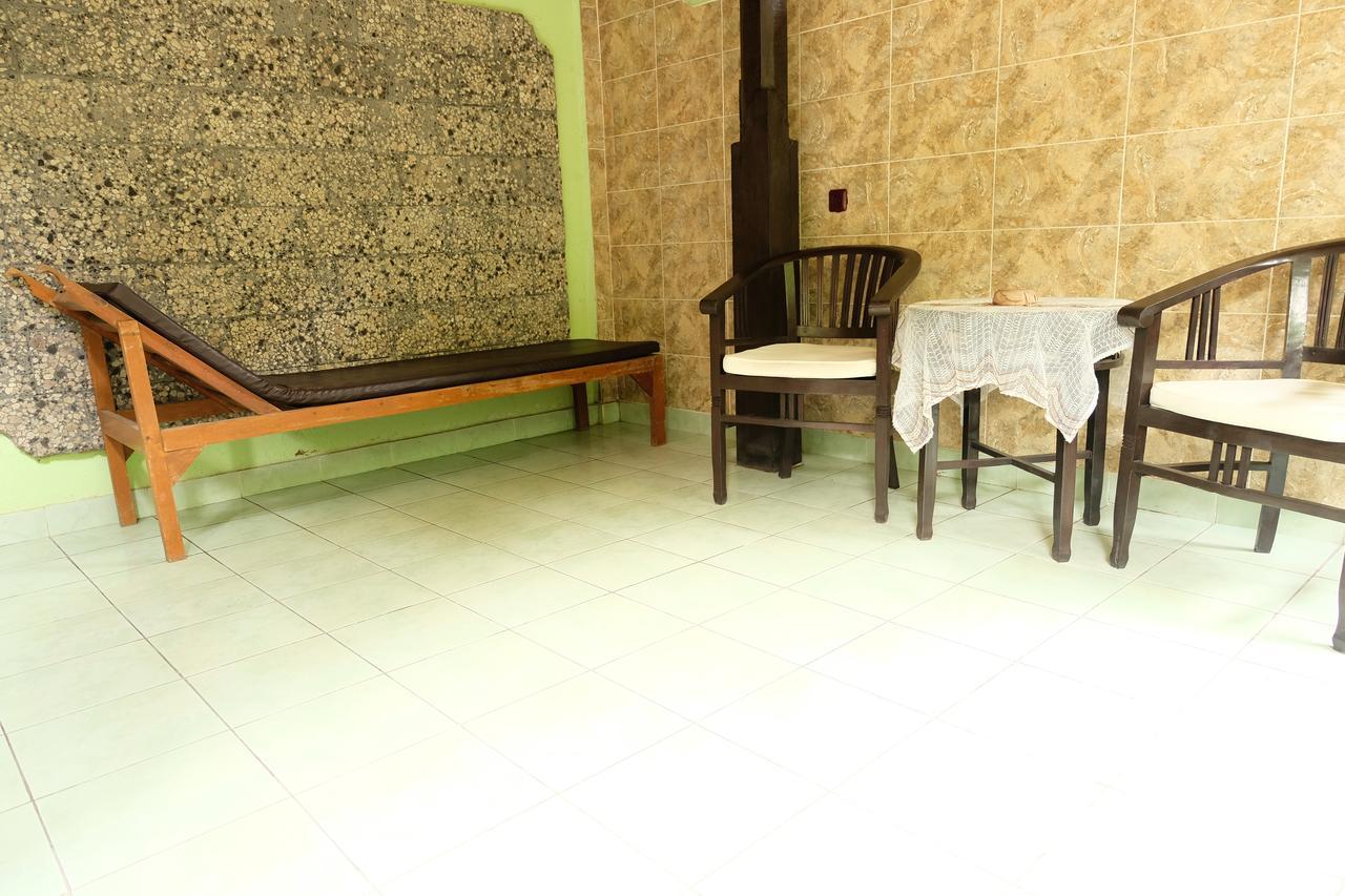 Kerti Beach Bungalow And Restaurant Padangbai  Esterno foto