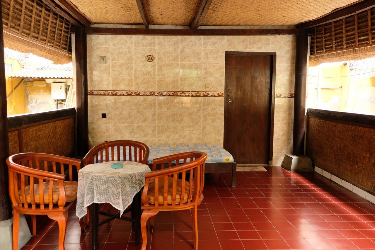 Kerti Beach Bungalow And Restaurant Padangbai  Esterno foto