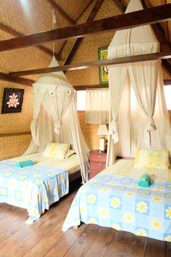 Kerti Beach Bungalow And Restaurant Padangbai  Esterno foto